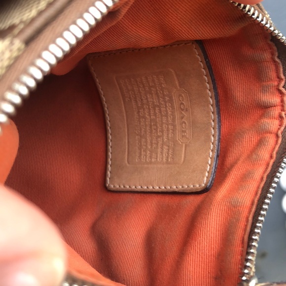 Coach crossbody - Picture 4 of 7